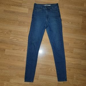 Brandy Melville high rise Skinny Jeans 26